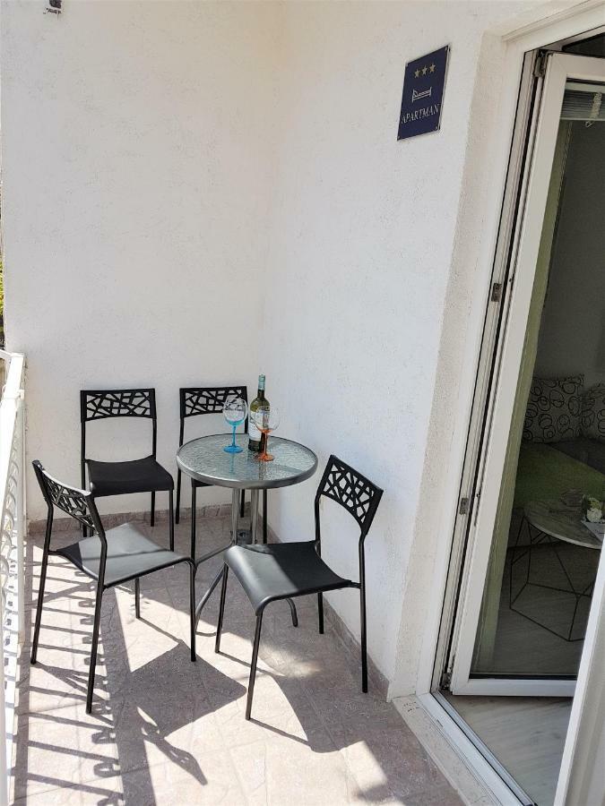 Apartman Anita 耶塞尼采 外观 照片